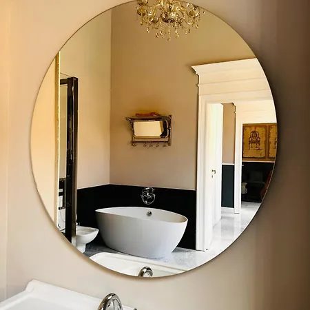 Via Veneto Luxury House